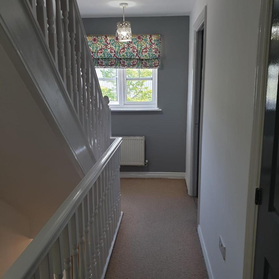 Queens Rooms, A Perfect Stay, Next To Shopping Parks And Central Manchester Extérieur photo