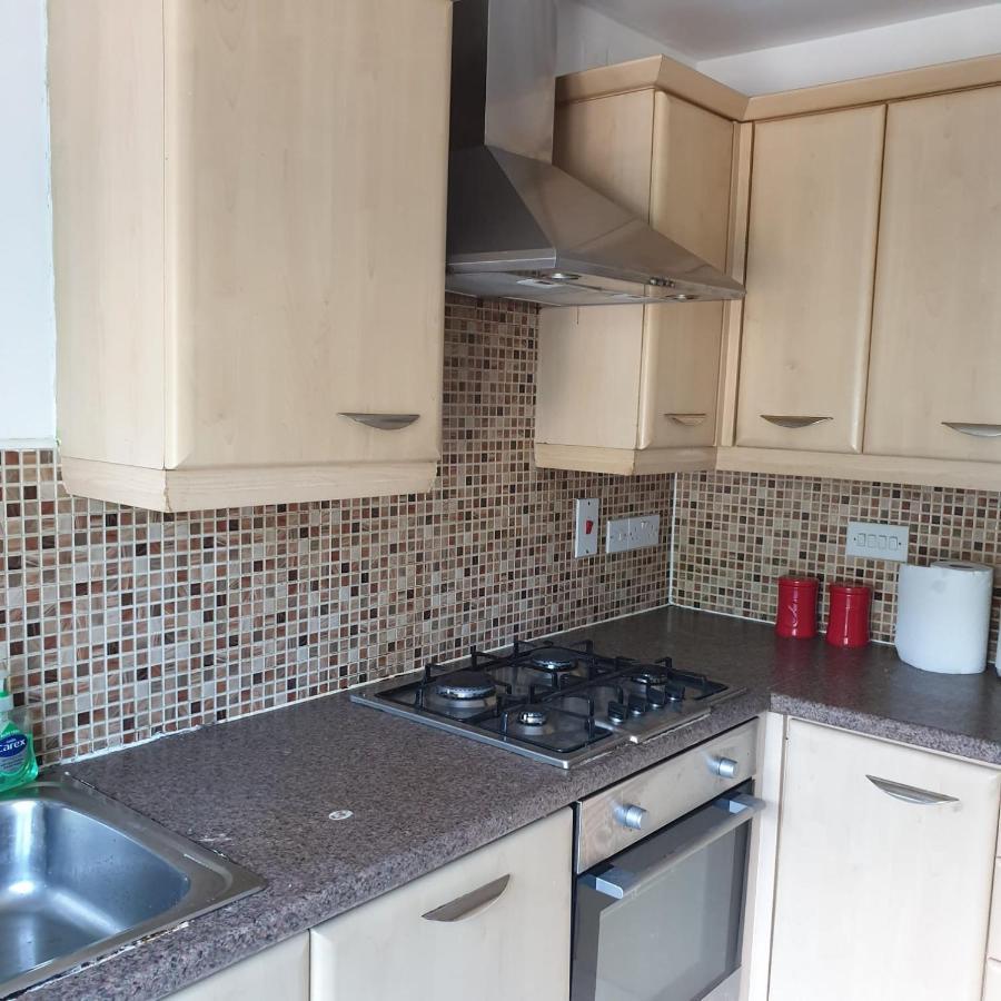 Queens Rooms, A Perfect Stay, Next To Shopping Parks And Central Manchester Extérieur photo