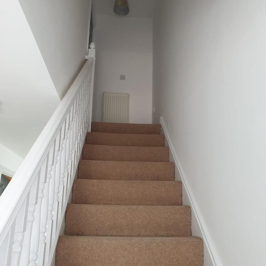 Queens Rooms, A Perfect Stay, Next To Shopping Parks And Central Manchester Extérieur photo